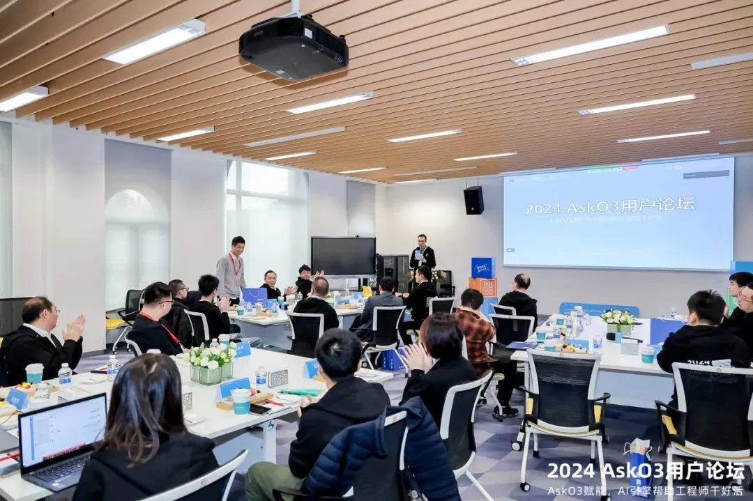 上海华讯网络系统有限公司客户部总经理刁克.jpg
