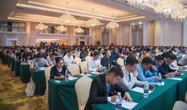 锐科信息应邀参加“2017年深圳市卫生计生信息学术会议”并发表主题演讲